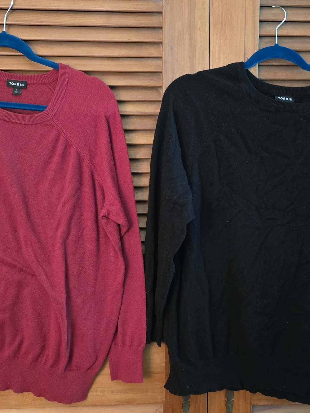 Torrid Bundle - Red and Black Sweaters (2)